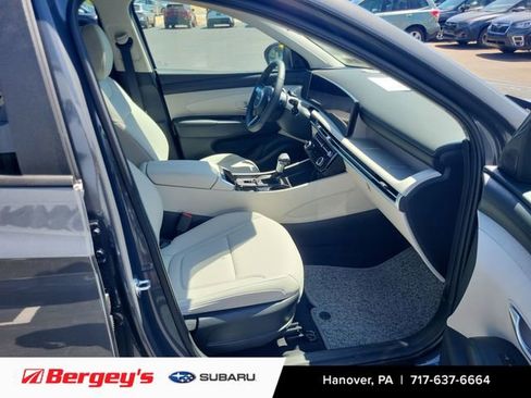 Used 2025 Hyundai Tucson SEL AWD/4WD image 16