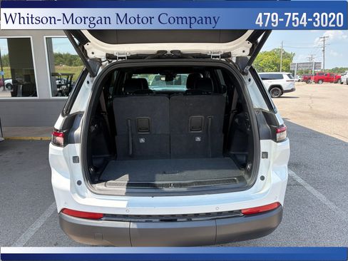 Used 2023 Jeep Grand Cherokee L Laredo RWD image 39