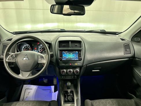 Used 2021 Mitsubishi Outlander Sport Black Edition image 18