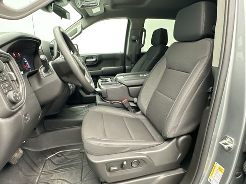 Certified 2026 Chevrolet Silverado 1500 Custom AWD/4WD image 5