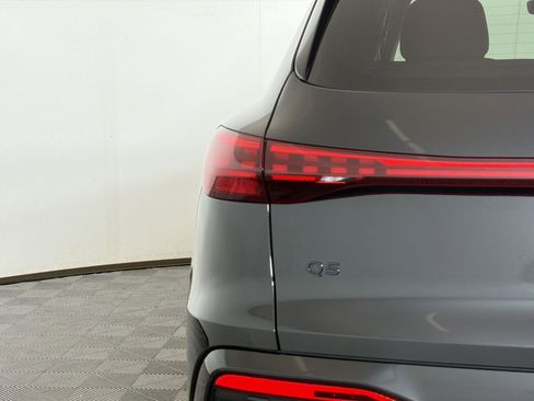 Used 2025 Audi Q5 Premium Plus w/ Premium Plus image 13