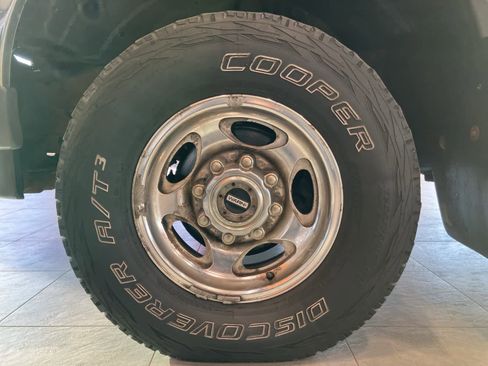 Used 2003 Ford F350 4x4 Crew Cab Super Duty image 9