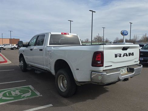 Used 2025 RAM 3500 Big Horn image 8