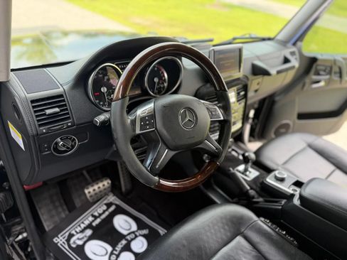 Used 2013 Mercedes-Benz G 550 image 9