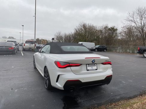 Used 2023 BMW 430i Convertible w/ M Sport Package image 3