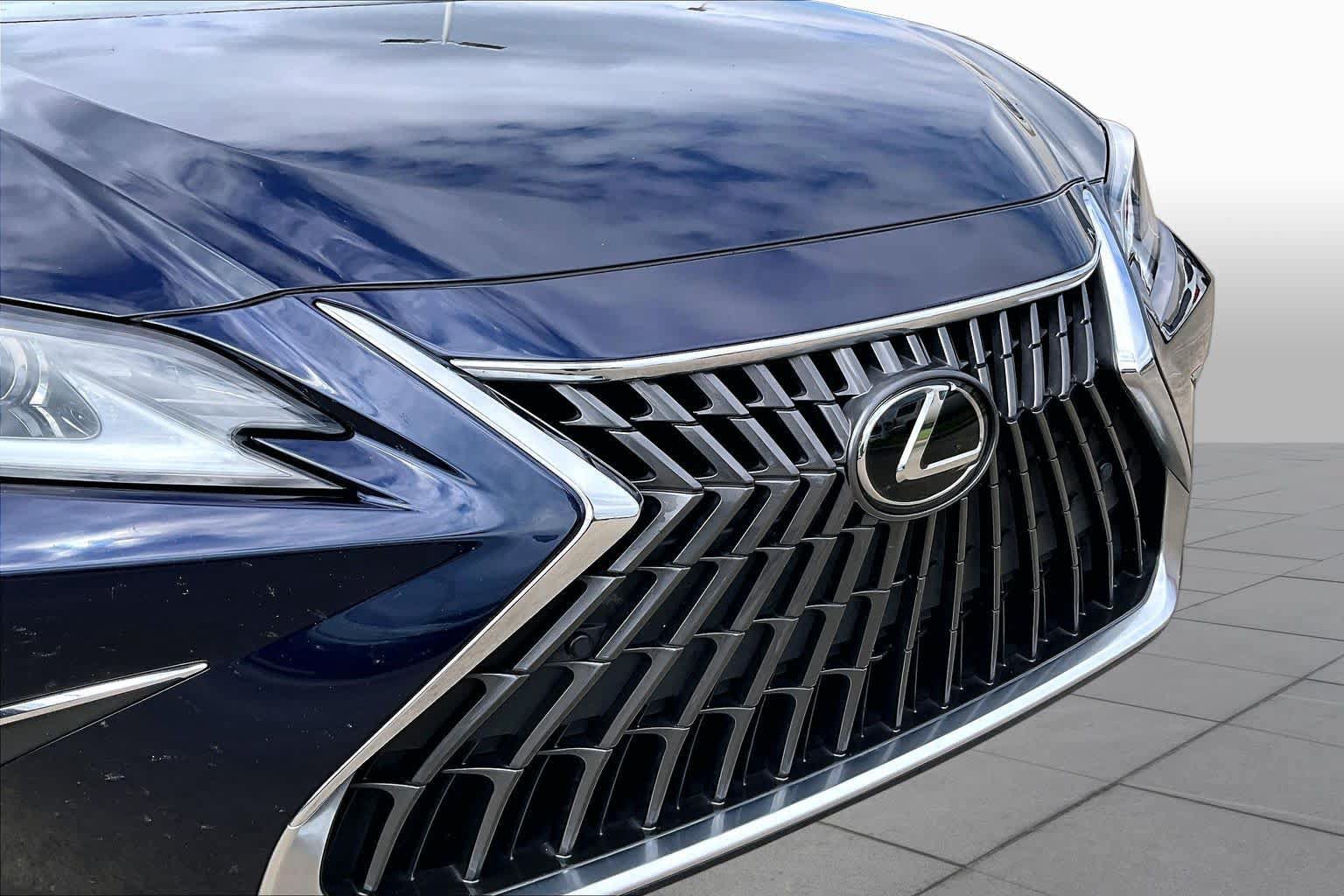 Used 2022 Lexus ES 350 w/ Premium Package FWD image 27