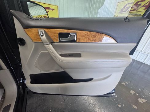 Used 2013 Lincoln MKX Base AWD 4dr SUV image 50