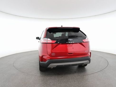 Used 2023 Ford Edge SEL w/ Convenience Package image 13