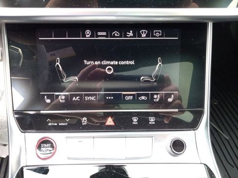 Used 2022 Audi RS 7 Sportback w/ Black Optic Package image 33