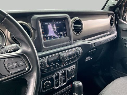 Used 2020 Jeep Wrangler Unlimited Sport AWD/4WD image 6