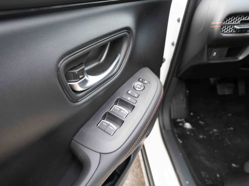 New 2026 Honda HR-V Sport image 7