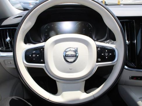Used 2020 Volvo V60 T5 Cross Country w/ Protection Package Premier AWD/4WD image 15
