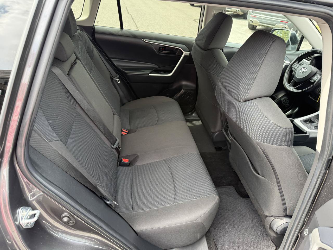 Used 2024 Toyota RAV4 LE FWD image 16