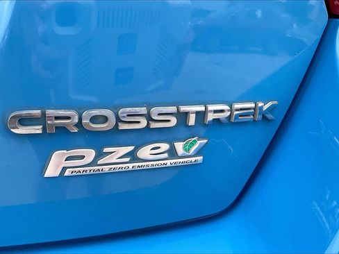 Used 2016 Subaru Crosstrek 2.0i Premium w/ Moonroof Package AWD/4WD image 8