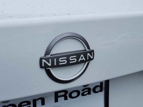 Used 2024 Nissan Sentra S FWD image 27