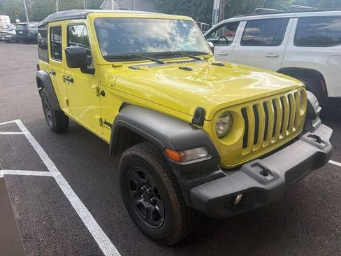 Used 2023 Jeep Wrangler Unlimited Sport AWD/4WD image 3