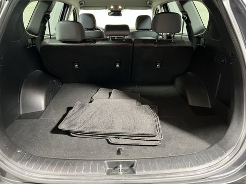 Used 2020 Hyundai Santa Fe SE image 24