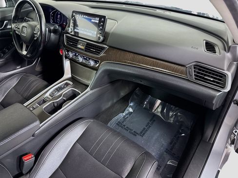 Used 2019 Honda Accord EX-L image 30