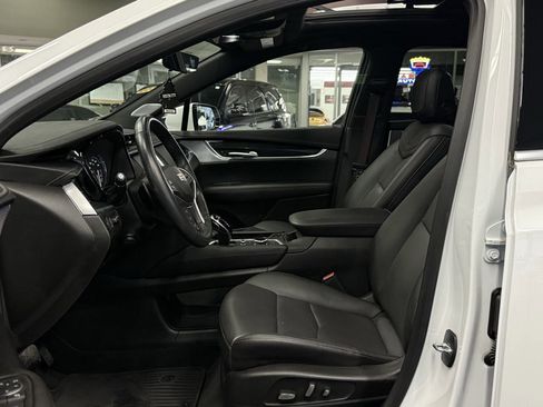 Used 2023 Cadillac XT5 Premium Luxury w/ Technology Package image 22