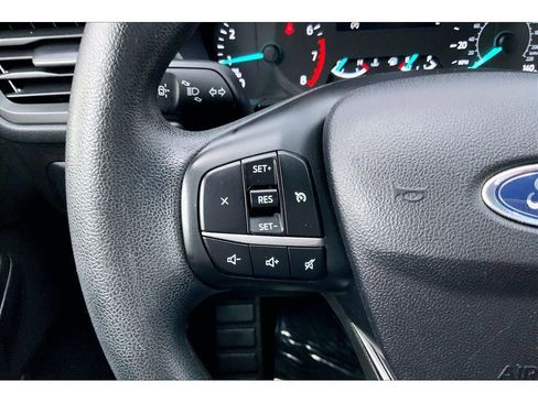 Used 2022 Ford Escape SE image 20