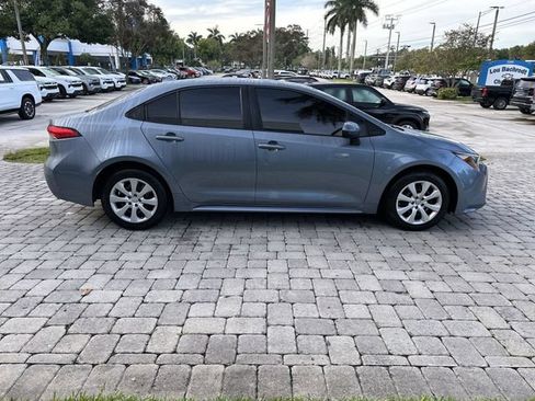Used 2023 Toyota Corolla LE FWD image 14