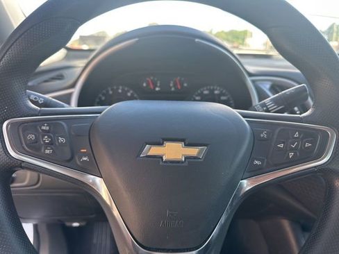 Used 2023 Chevrolet Malibu LT FWD image 7