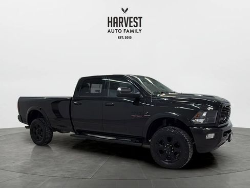 Used 2018 RAM 2500 Big Horn w/ Sport Appearance Group image 9