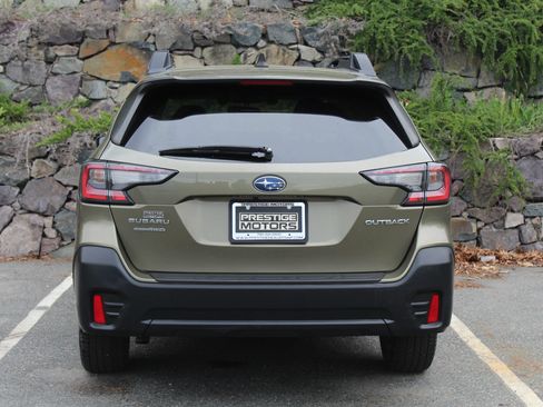 Used 2020 Subaru Outback Premium AWD/4WD image 8