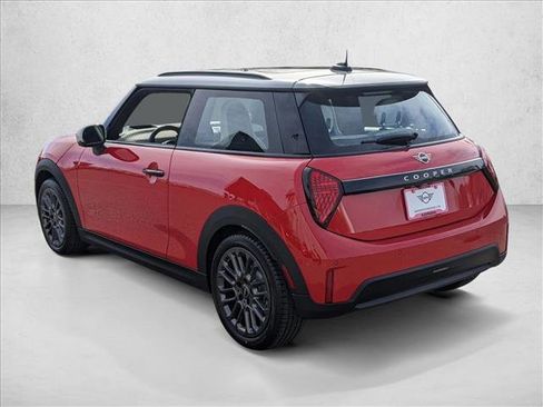 Used 2026 MINI Cooper 2-Door Hardtop FWD image 9