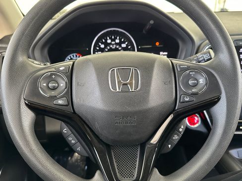 Used 2022 Honda HR-V EX image 17