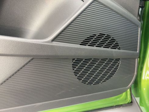 New 2026 Volkswagen Taos SE image 21