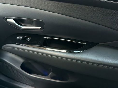 Used 2022 Hyundai Tucson Limited AWD/4WD image 14
