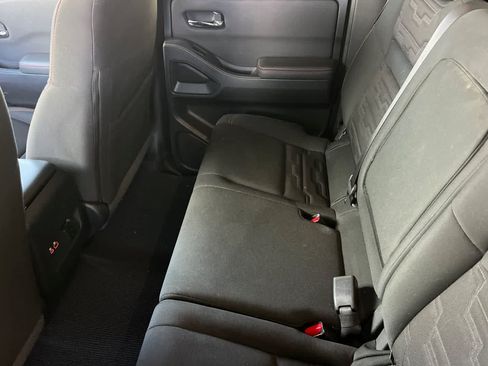 Used 2024 Nissan Frontier Pro-X w/ Pro Convenience Package RWD image 5