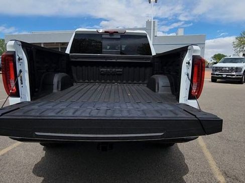 Used 2025 GMC Sierra 1500 AT4X AWD/4WD image 40
