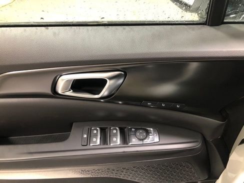 New 2026 Kia Carnival SX Prestige image 22