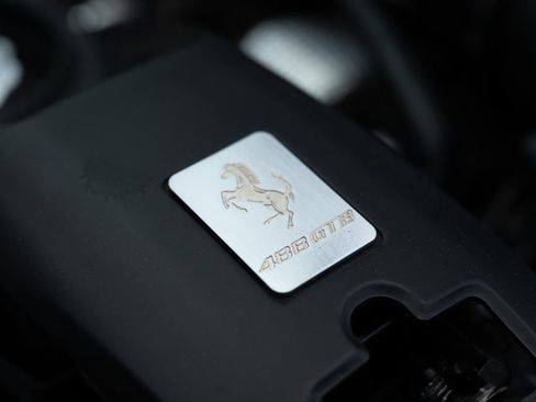 Used 2017 Ferrari 488 GTB RWD image 27