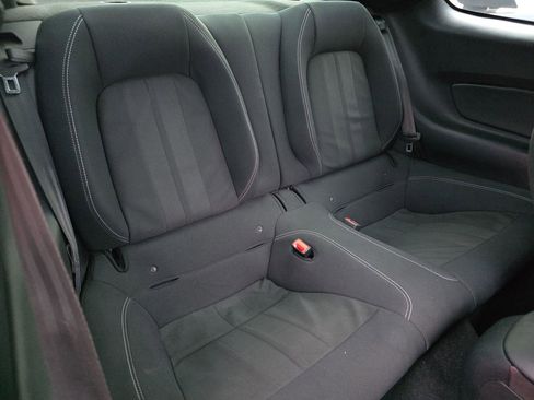 Used 2020 Ford Mustang GT w/ Equipment Group 301A image 6