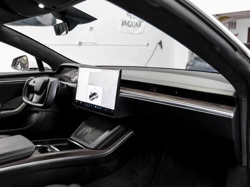 Used 2023 Tesla Model S image 20