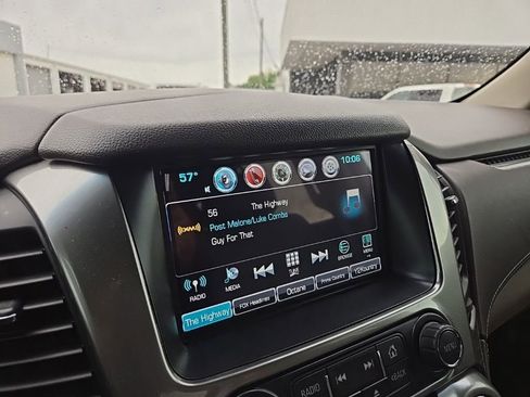 Used 2016 Chevrolet Tahoe LT image 5