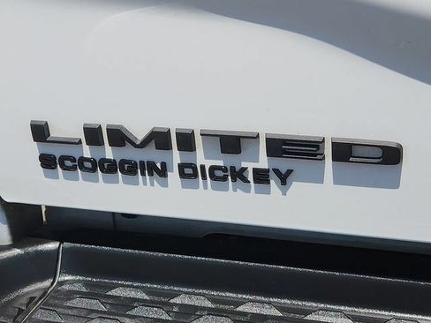 Used 2024 RAM 2500 Limited AWD/4WD image 9