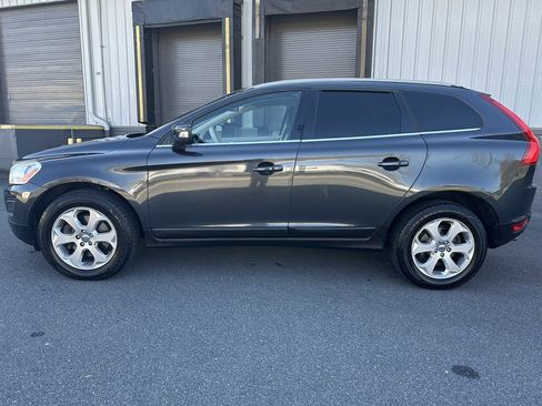 Used 2013 Volvo XC60 3.2 image 2