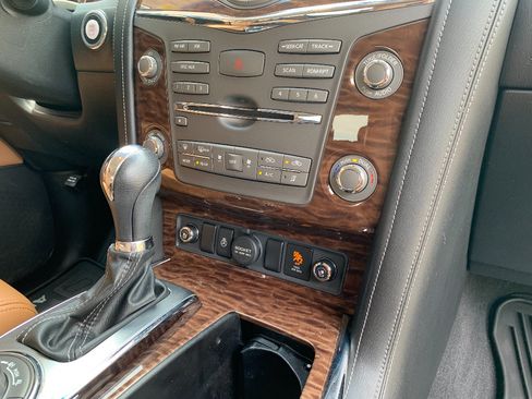 Used 2017 Nissan Armada Platinum w/ Captain Seat Package AWD/4WD image 15