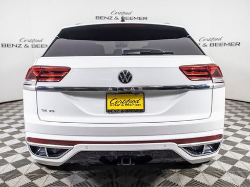 Used 2021 Volkswagen Atlas Cross Sport SE w/ V6 Towing Package FWD image 7