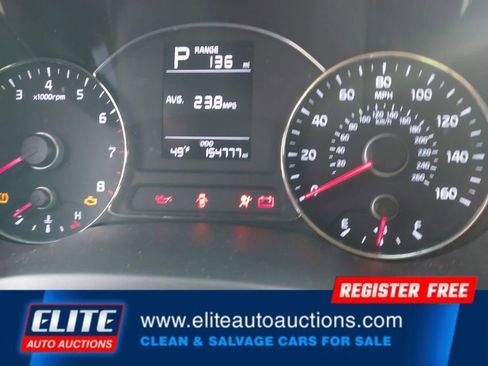 Used 2017 Kia Forte LX image 13