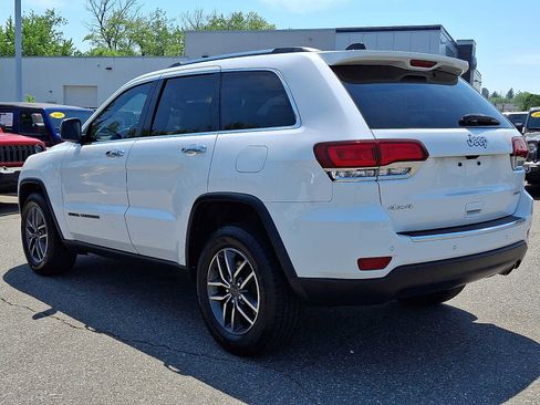 Used 2020 Jeep Grand Cherokee Limited AWD/4WD image 4