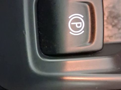 Used 2025 Chevrolet TrailBlazer LT image 45