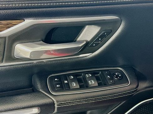 Used 2020 RAM 1500 Laramie image 17