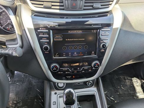 Used 2022 Nissan Murano SL w/ SL Moonroof Package image 16