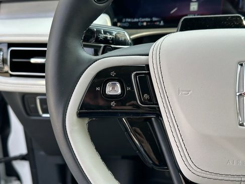 New 2026 Lincoln Aviator Reserve AWD/4WD image 9