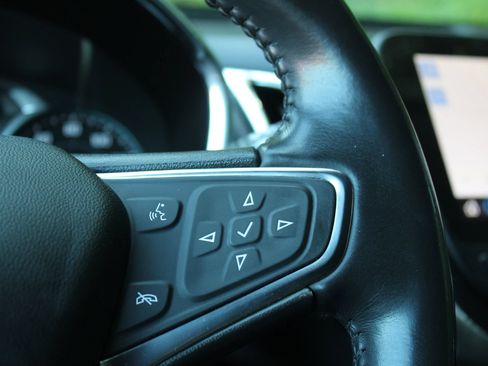 Used 2019 Chevrolet Equinox LT AWD/4WD image 25